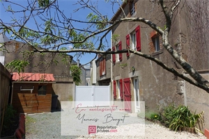 maison à la vente -   85250  CHAVAGNES EN PAILLERS, surface 4 m2 vente maison - UBI435831227